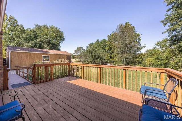 2001 Tiffany Drive, Belleville, IL 62223