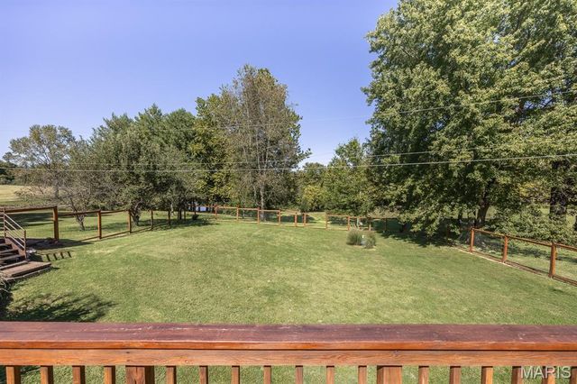 2001 Tiffany Drive, Belleville, IL 62223