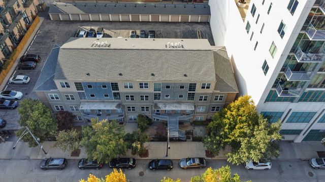 1616 S Indiana Avenue B3, Chicago, IL 60616