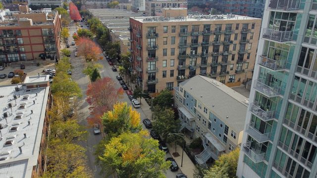 1616 S Indiana Avenue B3, Chicago, IL 60616