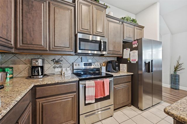 4248 Old Timber Lane, Fort Worth, TX 76036