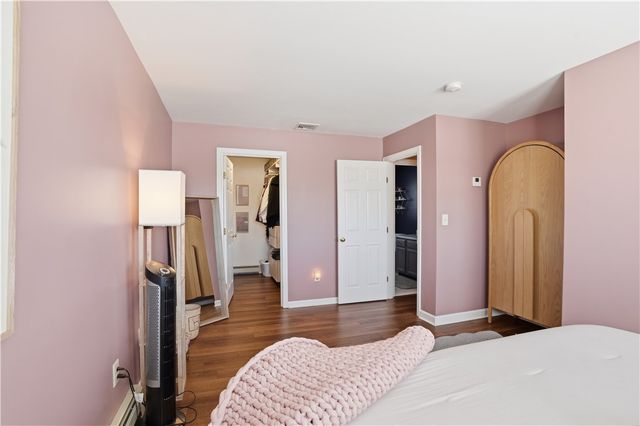 12 Dean Court, Warwick, RI 02889