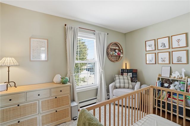 12 Dean Court, Warwick, RI 02889