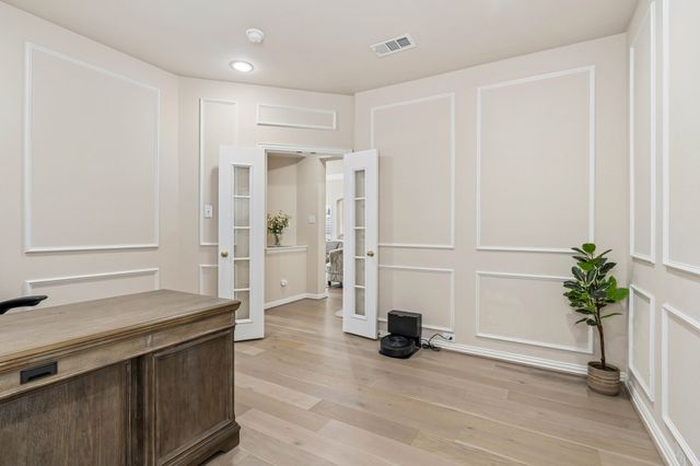 1649 Mcgee Lane, Carrollton, TX 75010