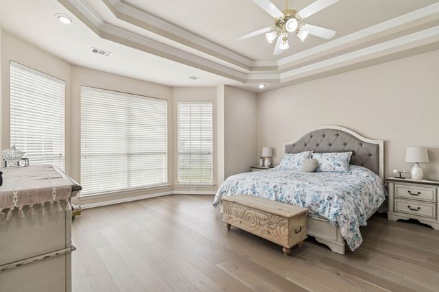 1649 Mcgee Lane, Carrollton, TX 75010