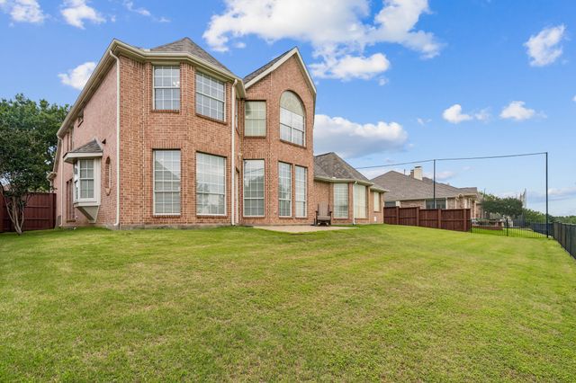 1649 Mcgee Lane, Carrollton, TX 75010