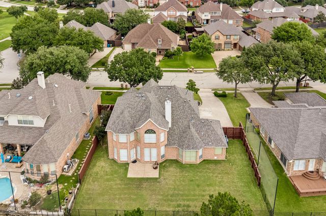 1649 Mcgee Lane, Carrollton, TX 75010