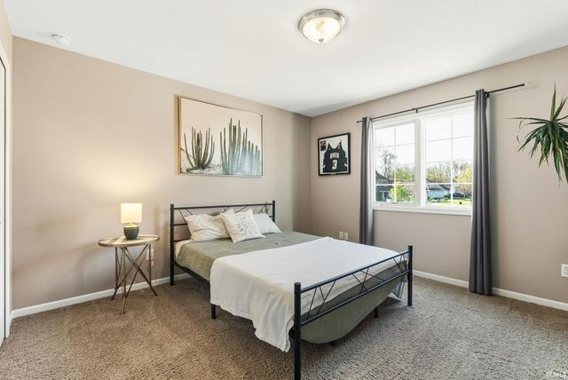 812 Crimson Cove, Fort Wayne, IN 46845