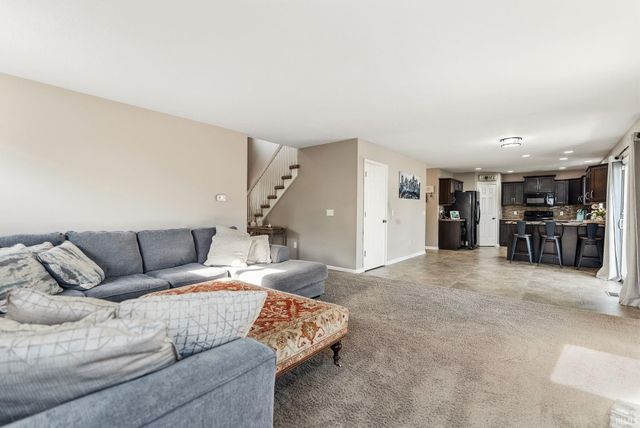 812 Crimson Cove, Fort Wayne, IN 46845