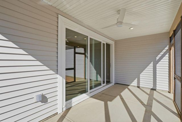 4545 Corsican Loop E, Hilliard, OH 43026