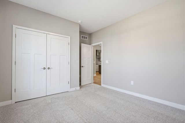 4545 Corsican Loop E, Hilliard, OH 43026
