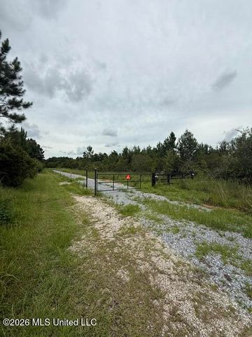 22410 Clark Lane, Gulfport, MS 39503