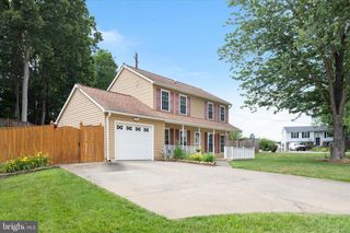 5702 SAILSTONE LN, Woodbridge, VA 22193
