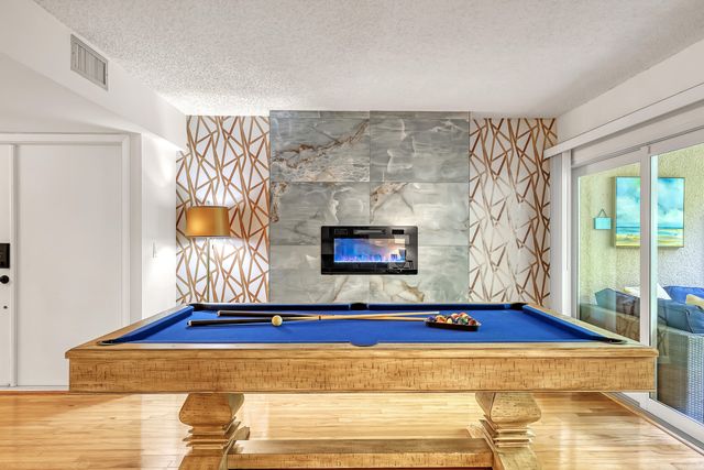 1100 Surf Road 104, West Palm Beach, FL 33404