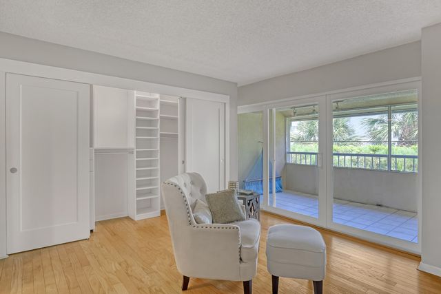 1100 Surf Road 104, West Palm Beach, FL 33404