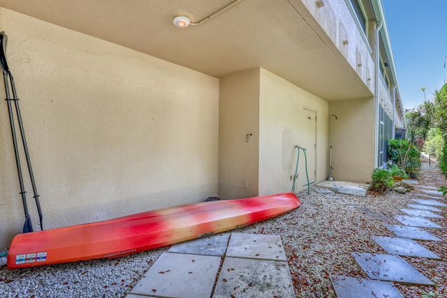 1100 Surf Road 104, West Palm Beach, FL 33404