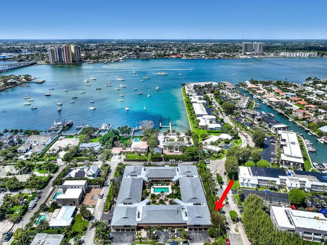 1100 Surf Road 104, West Palm Beach, FL 33404