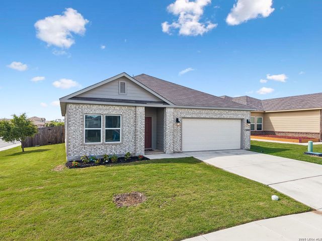 13003 HEATHERS REEF, St Hedwig, TX 78152