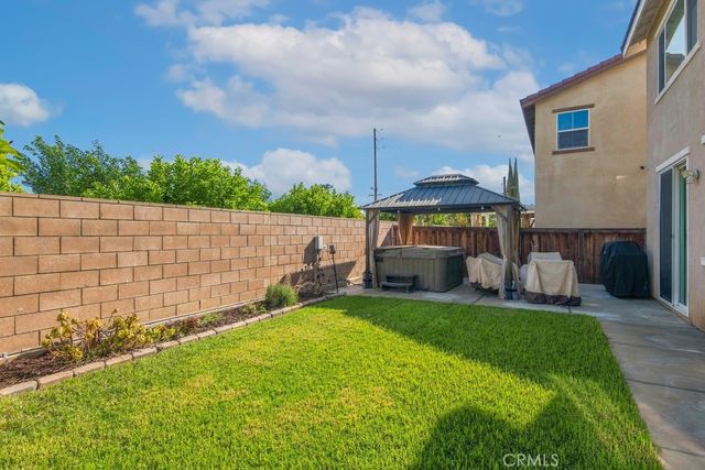 8276 Camino Alto Drive, Riverside, CA 92504