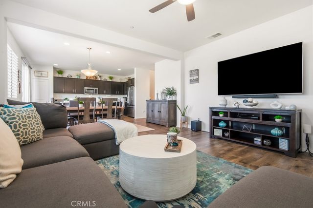 8276 Camino Alto Drive, Riverside, CA 92504