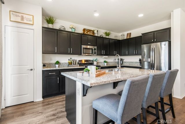 8276 Camino Alto Drive, Riverside, CA 92504