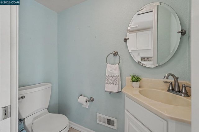 3727 Arlington Cir, Pittsburg, CA 94565