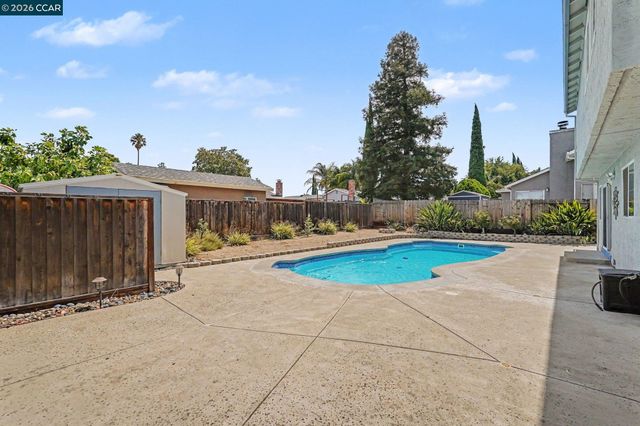3727 Arlington Cir, Pittsburg, CA 94565