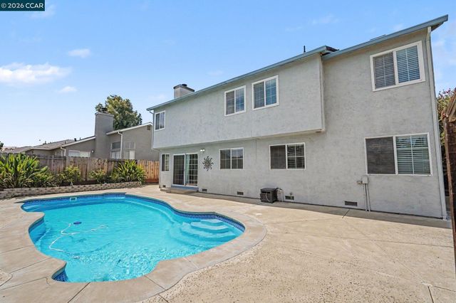 3727 Arlington Cir, Pittsburg, CA 94565