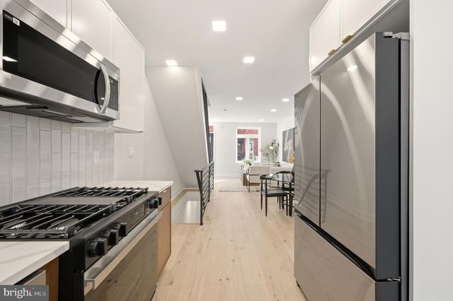 1011 EMILY ST, Philadelphia, PA 19148