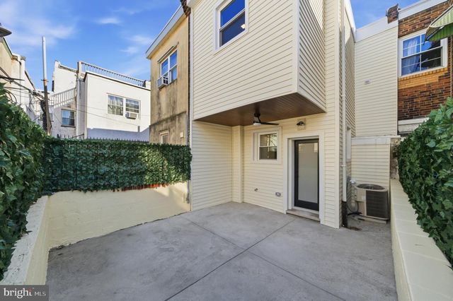 1011 EMILY ST, Philadelphia, PA 19148