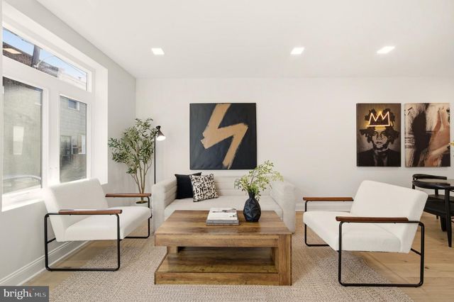 1011 EMILY ST, Philadelphia, PA 19148