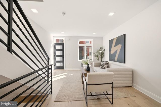 1011 EMILY ST, Philadelphia, PA 19148