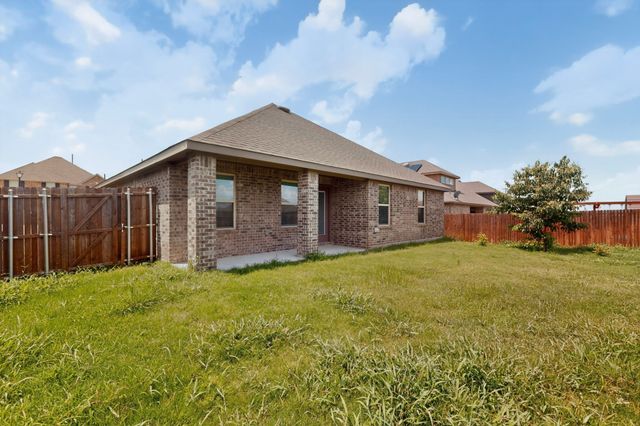 430 Forestridge Drive, Fate, TX 75087