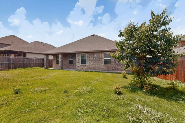 430 Forestridge Drive, Fate, TX 75087
