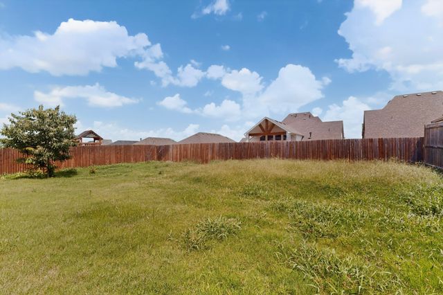 430 Forestridge Drive, Fate, TX 75087