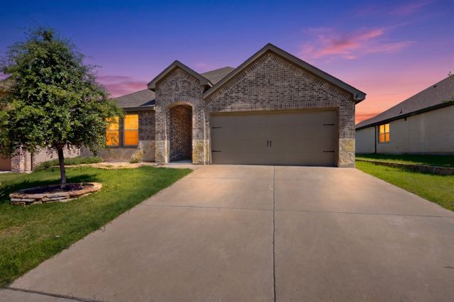 430 Forestridge Drive, Fate, TX 75087