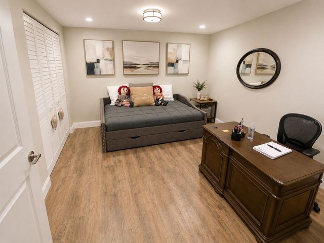 1503 LENNOX ROAD E 1503, Palm Harbor, FL 34683
