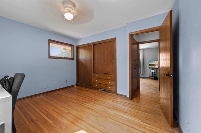 3704 Glen Oaks Avenue, White Bear Lake, MN 55110