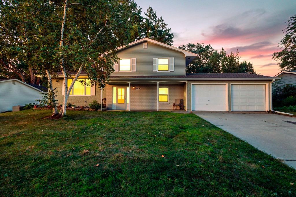 3704 Glen Oaks Avenue, White Bear Lake, MN 55110