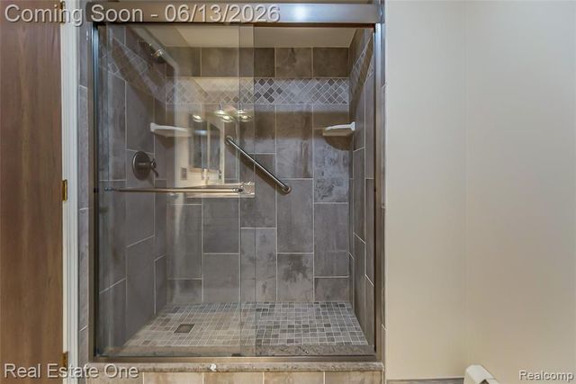 62292 Yorktown Drive 2, South Lyon, MI 48178