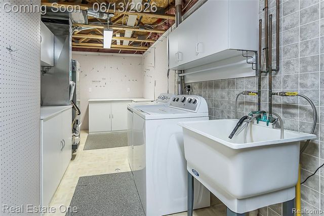 62292 Yorktown Drive 2, South Lyon, MI 48178