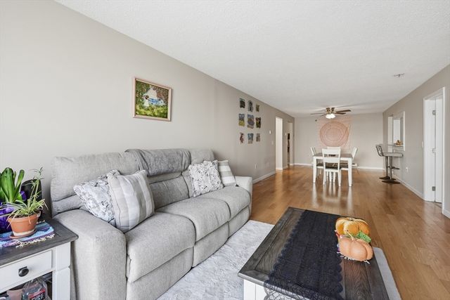 10 Wrentham Rd 308, Worcester, MA 01602