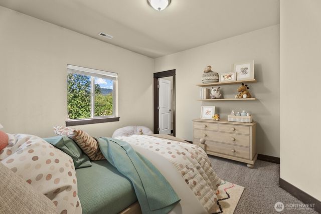 1357 Elma Place NE, Renton, WA 98059