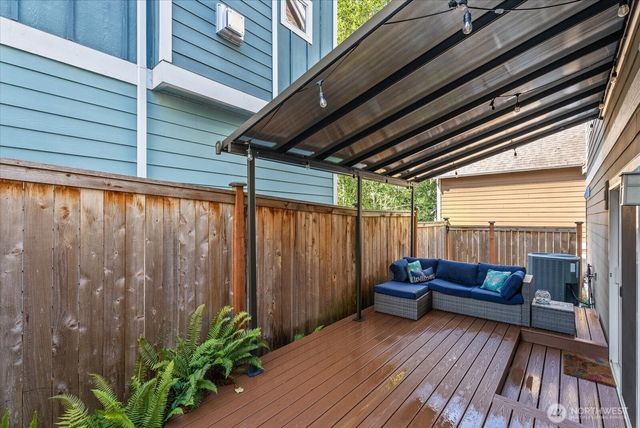 1357 Elma Place NE, Renton, WA 98059