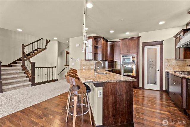 1357 Elma Place NE, Renton, WA 98059