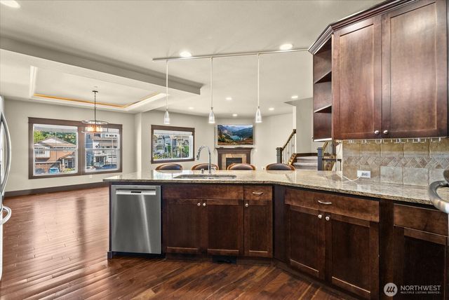 1357 Elma Place NE, Renton, WA 98059