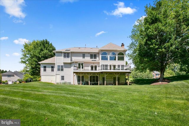 10243 BRITTENFORD DR, Vienna, VA 22182