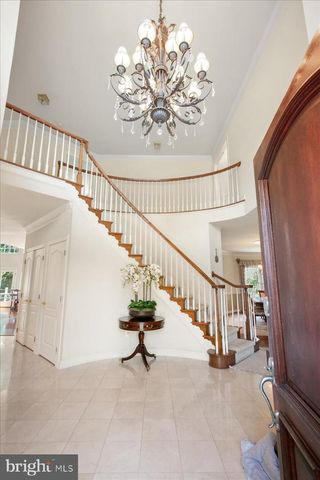 10243 BRITTENFORD DR, Vienna, VA 22182