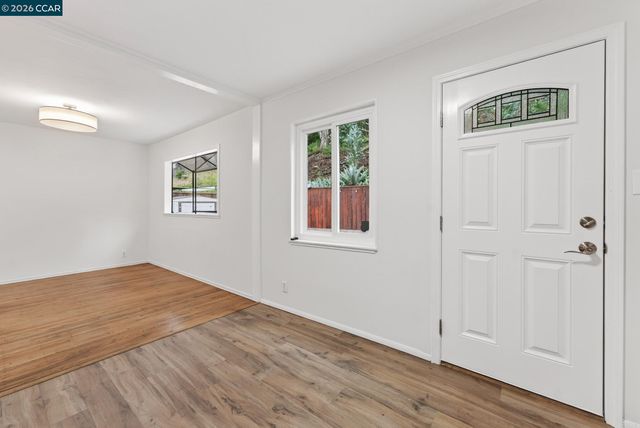 1559 Linda Mar Blvd, Pacifica, CA 94044