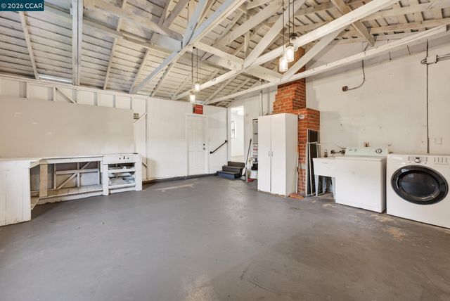 1559 Linda Mar Blvd, Pacifica, CA 94044